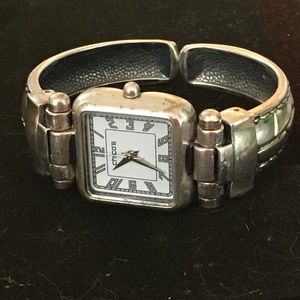 Chico’s Oprah’s Favorite Watch